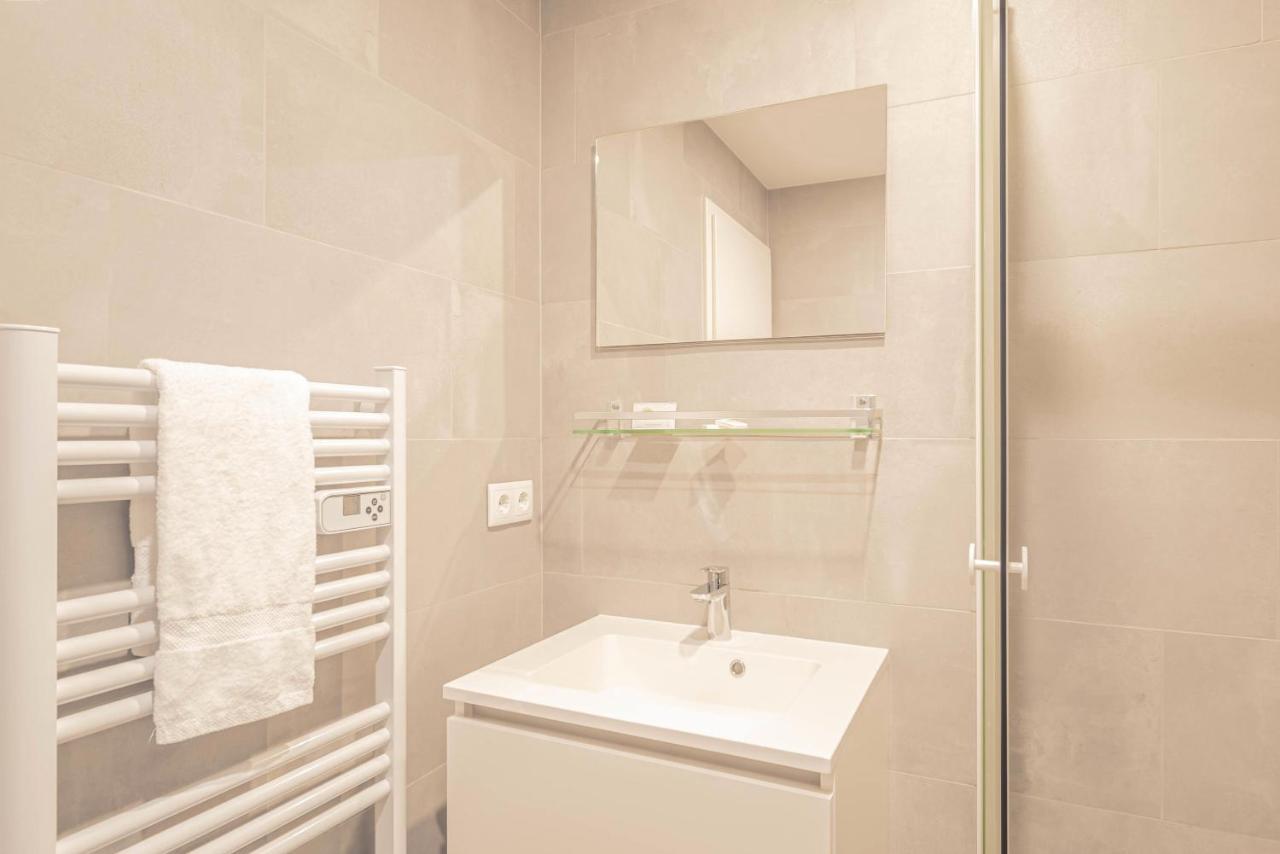Esplanade Hotel Дикирх Екстериор снимка