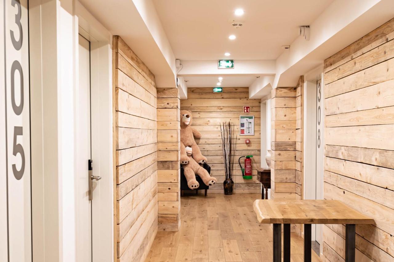 Esplanade Hotel Дикирх Екстериор снимка